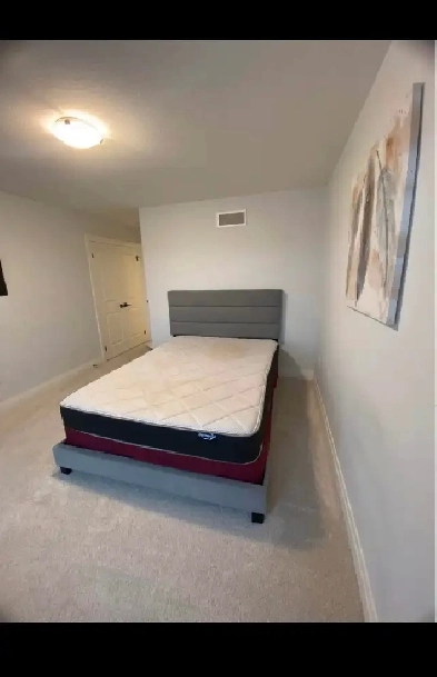 Sharing Room and private available Image# 9