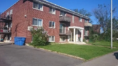 4 et demi a louer longueuil chauffage eau chaude inclus Image# 9