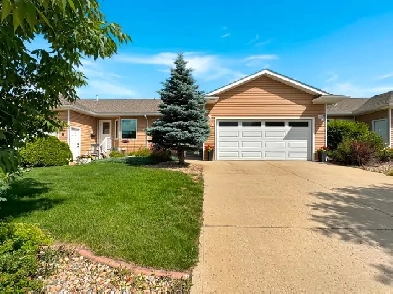 10901 #C Amos Drive, North Battleford Image# 2