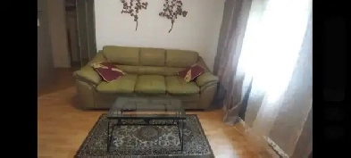 Vite  Superbe 3 1/2 disponible 1 er Juillet meublé tout inclus Image# 6
