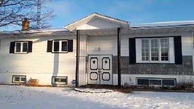 Maison à louer à Saint-André-Avellin Image# 2