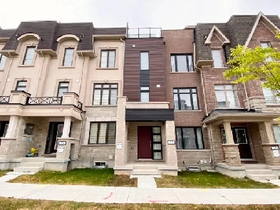 4 Bed 3.5 Bath Townhome In Markham Near Pierre Trudeau HS $3950 Image# 7