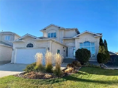 4 bedroom two story houses in Whyte Ridge area for rent Image# 9