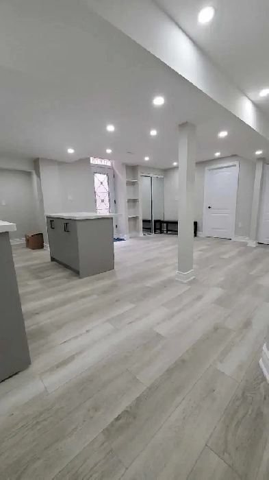 Private room for rent near Gateway terminal July 1 Image# 7