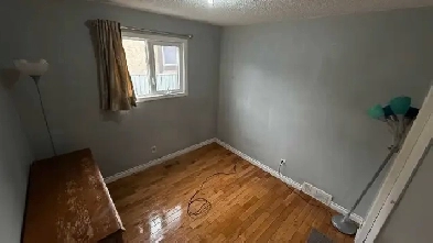 2 private rooms available in NE Whitehorn Image# 2