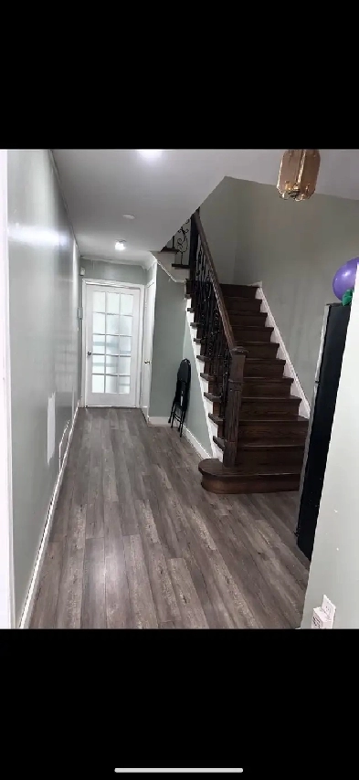 Room for rent near Sheridan College Image# 1