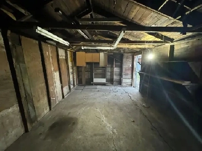 Storage Space Available Image# 1