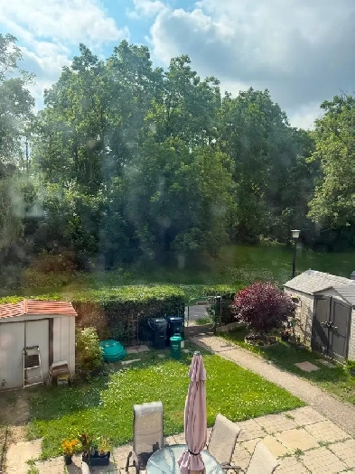 2 bedroom available for 2 person ( couple )or single person Image# 2