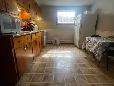 9 Harmony Dr - 2 Bedrooms 1 Bathroom Image# 2