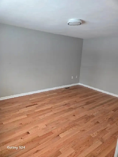 A big house for rent in NE London Image# 6