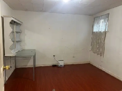One bedroom for rent in the basement (Scarborough) Image# 3