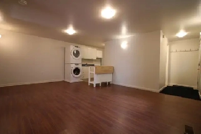 Two-Bedroom Apartment – Great for Students – On Trent Bus Route Image# 1