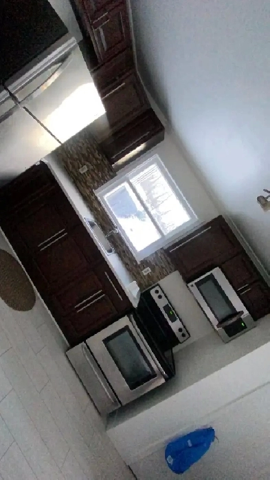 2br trenton heat and internet included! Image# 1