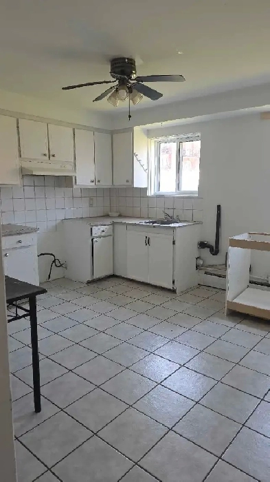 3 1/2 home for Rent Image# 4