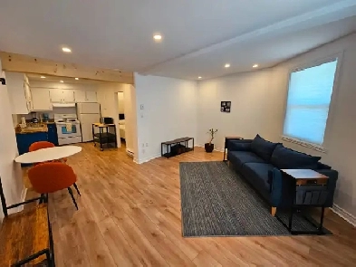 Mignon appart, tout équipé,  rue Logan,  location mensuel ok Image# 1