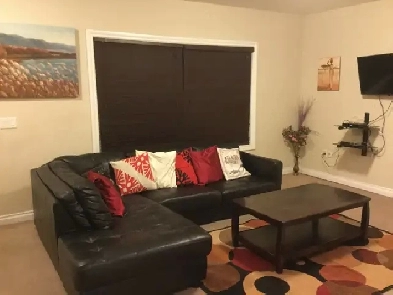 Beautiful BDR available in Eagle Ridge Image# 1