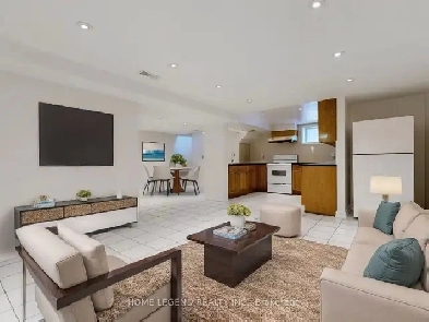 Yonge Sheppard 3 1 bedroom 3-bathroom 3 parking House For Rent Image# 1