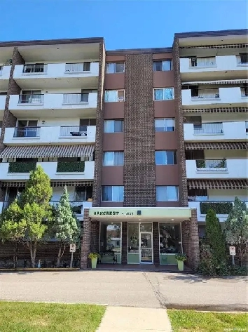 Condo for Sale - 4545 Rae Street Image# 5