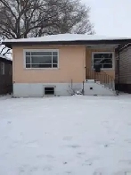 1633 RAE STREET - 3 BEDROOM MAIN FLOOR HOUSE FOR RENT Image# 7