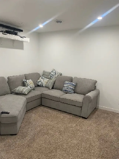 Basement Suite for Rent Image# 7