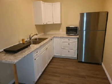 1 Bedroom Suite in Beautiful Copper Ridge Image# 7