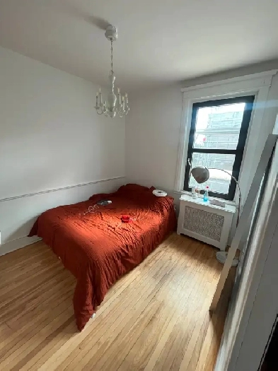 JULY AND AUGUST SUBLEASE! Image# 1