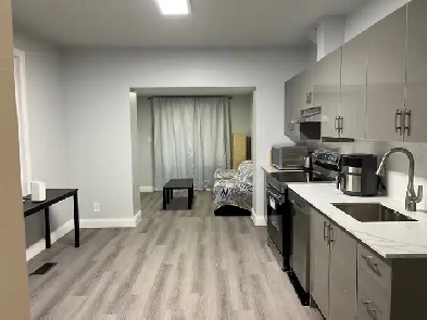 On Ottawa University campus, Sandy Hill Image# 1