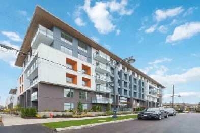 1 BD 1 Den Near Brand New Condo Bolivar Heights Image# 1