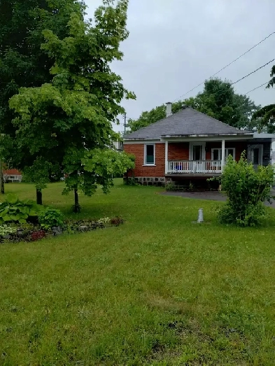 Maison à vendre - Drummondville Image# 1