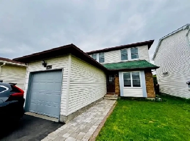 House for Rent Ottawa 1794 D Amour Crescent Image# 1