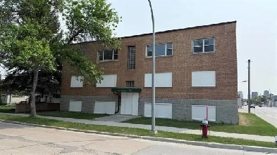 REAL ESTATE COMMERCIAL Image# 1
