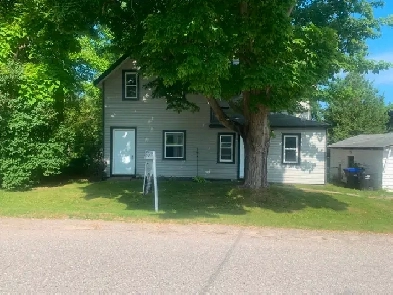 3 Bedroom Home for Sale Victoria Harbour On. Image# 5