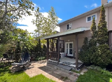 Private room for rent - Male student only Image# 1