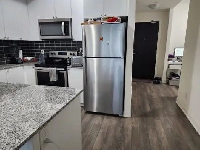 1 Bed plus 1 den 2 full bath Baths - Apartment Image# 5