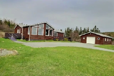 Charming 2-Unit Cottage with Proven Short-Term Rental Success Image# 1