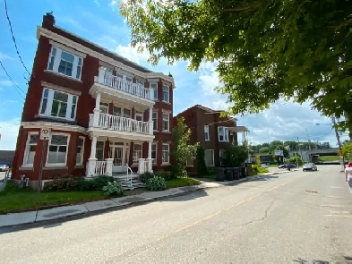 GRAND 5 1/2 à louer, rue Bonaventure, Trois-Rivières Image# 4
