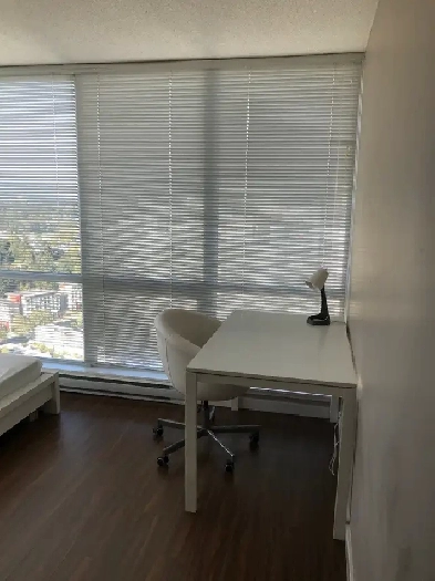 KingGeorge Master Room Image# 2