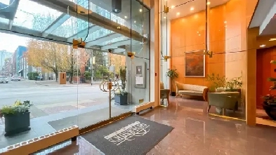 Live Comfortably at 388 Drake Street Image# 3