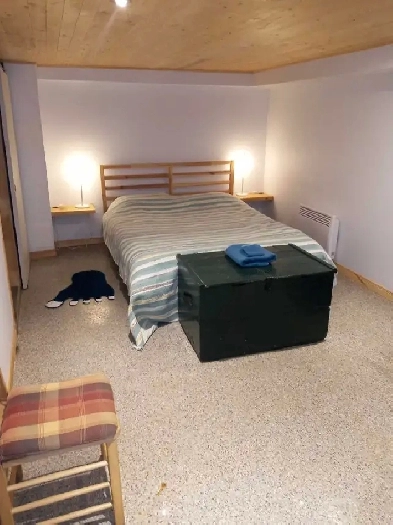 Chambre et SDB privé à louer au centre-ville de Victoriaville. Image# 3