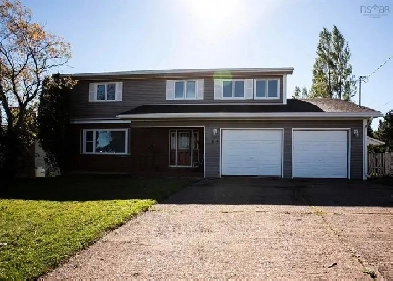EXCELENT LARGE FAMILY HOME DBLE CAR GARAGE Image# 4