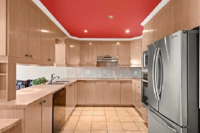 Condo à Vendre // 2 Ch   2 SdB   2 Garages  Piscine Montréal,Qc Image# 7