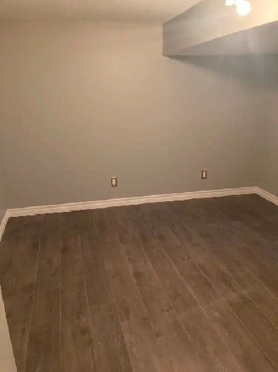 2 1 bedroom house Image# 2