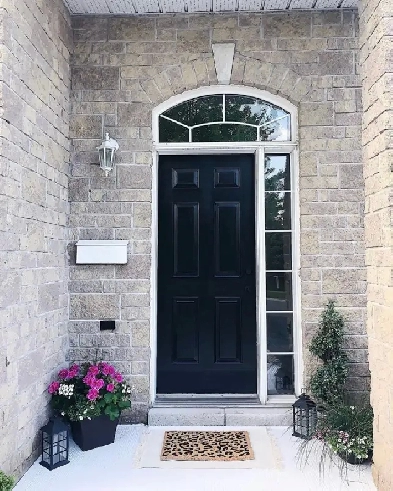 SPACIOUS   BEAUTIFULLY MAINTAINED 1 BDRM AVAIL SEPT 1ST! Image# 3