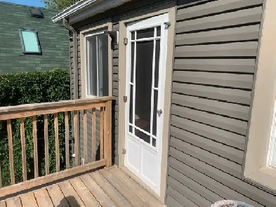 2 bedroom apartment available August 1st Image# 6