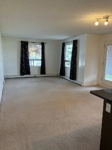 2 Bedroom for Rent in Terwillegar Image# 1