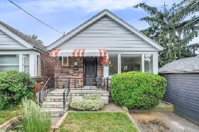 Cute Danforth bungalow for sale in Toronto Image# 1