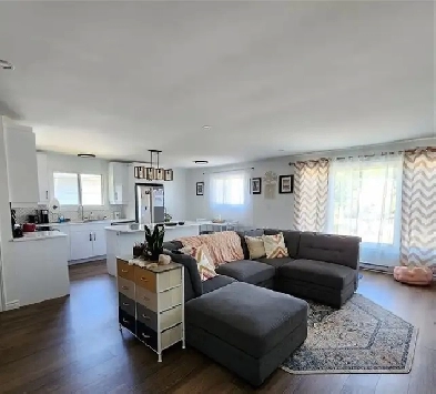 3 BEDROOM AVAILABLE  AUGUST 1st-NEW SUDBURY Image# 1