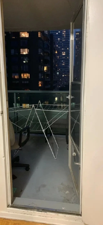 Studio apartment short term available immediately Image# 1