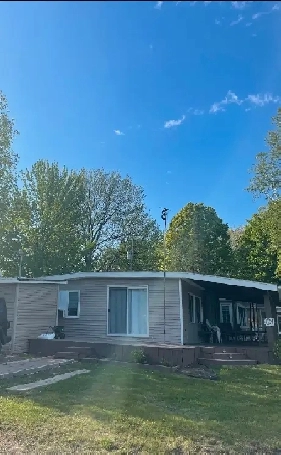 Chalet 4 saisons à vendre sur un terrain camping Image# 9