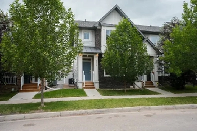 4352 James Hill Rd - Move In Ready Townhouse In Harbour Landing Image# 10